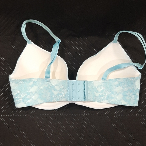 Angel's Secret Embrace Bra - Picture 4 of 6